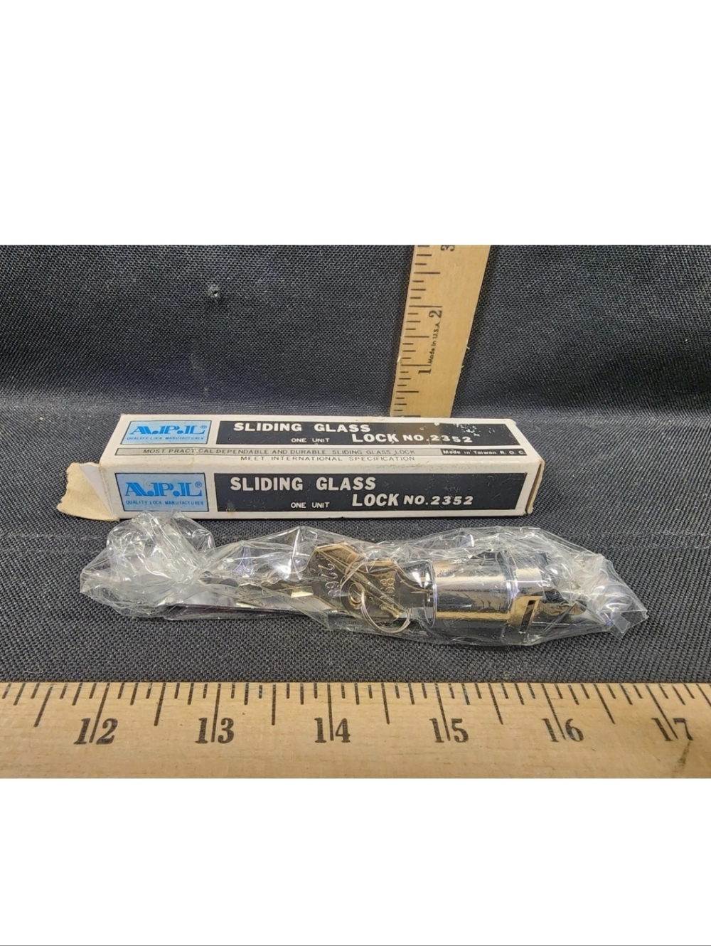 Vintage APL Sliding Glass Keyed Door Lock New In Box Sealed